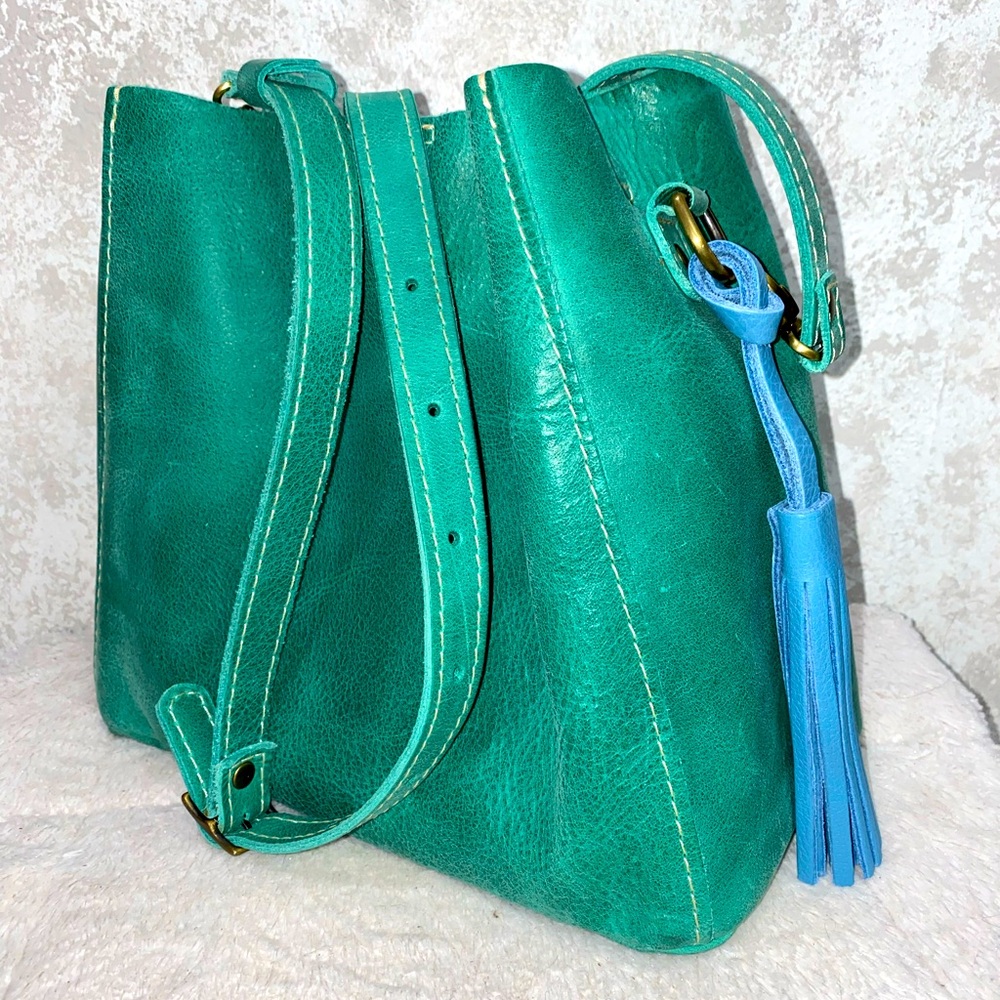 Green (reef) butterfly bucket leather purse
